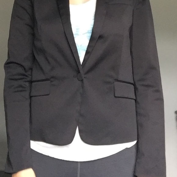 Black satin effect blazer and trousers - Picture 3 of 5